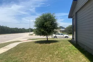 100 Cherry Tree Ln, Liberty Hill, TX 78642 - Photo 30