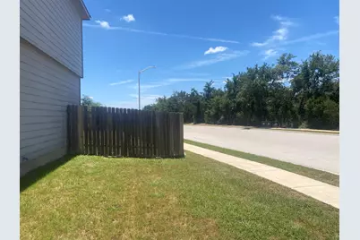 100 Cherry Tree Lane, Liberty Hill, TX 78642 - Photo 8