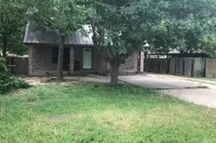 1017 W 3rd Street W, Taylor, TX 76574 - Photo 1