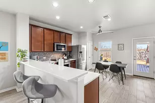 238 Wells Bend, Hutto, TX 78634 - Photo 8