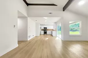 313 Golden Oaks Dr, Georgetown, TX 78628 - Photo 6