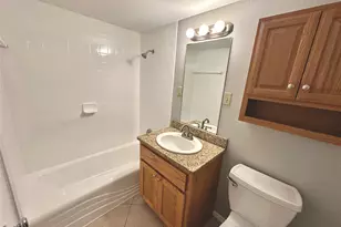 601 W 11th St, Austin, TX 78701 - Photo 20
