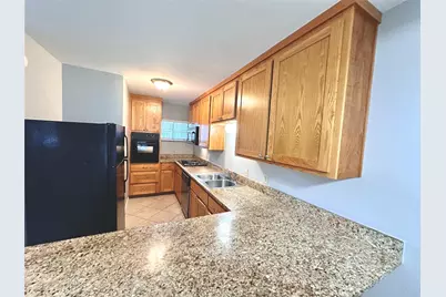 601 W 11th Street #215, Austin, TX 78701 - Photo 4