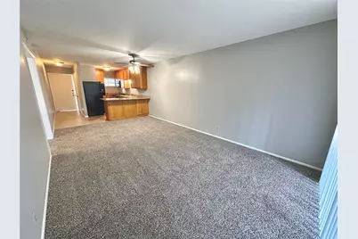 601 W 11th Street #215, Austin, TX 78701 - Photo 10