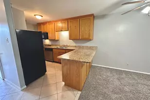 601 W 11th St, Austin, TX 78701 - Photo 1