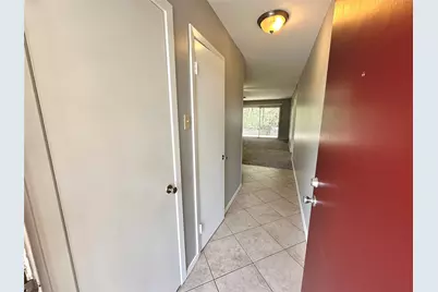 601 W 11th Street #215, Austin, TX 78701 - Photo 26
