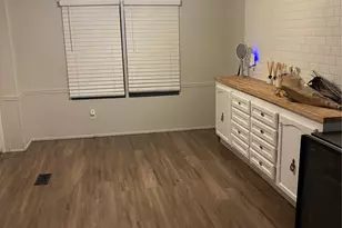 1307 Minnie Dr, Austin, TX 78732 - Photo 8