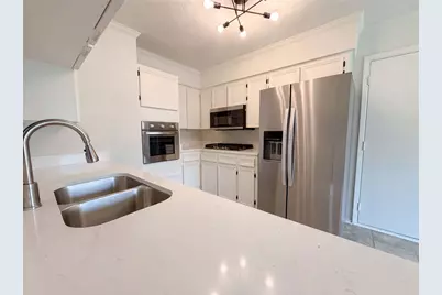 501 E Central Drive, Georgetown, TX 78628 - Photo 2