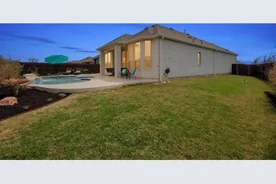 116 Docking Iron Drive, Hutto, TX 78634 - Photo 2