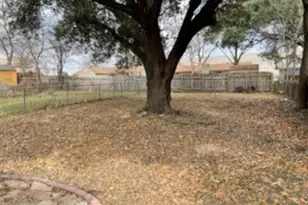 7402 Southgate Ln, Austin, TX 78744 - Photo 14