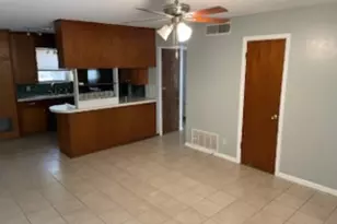 7402 Southgate Ln, Austin, TX 78744 - Photo 4