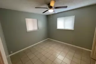 7402 Southgate Ln, Austin, TX 78744 - Photo 8