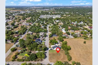 915 Torres Street, Lockhart, TX 78644 - Photo 28