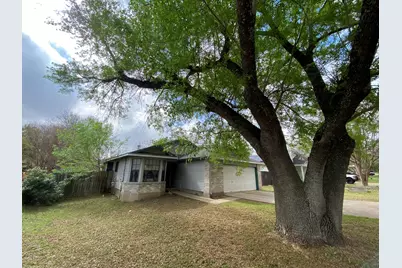8305 Fort Sumter Road, Austin, TX 78745 - Photo 2