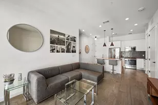 800 Embassy Dr, Austin, TX 78702 - Photo 8