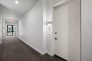 800 Embassy Dr, Austin, TX 78702 - Photo 20