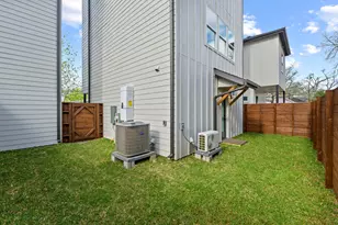 909 Calle Limon, Austin, TX 78702 - Photo 26