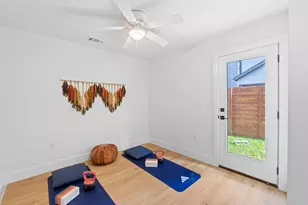 909 Calle Limon, Austin, TX 78702 - Photo 20