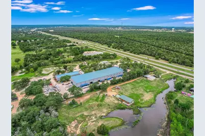 885 Highway 71 Highway W, Bastrop, TX 78602 - Photo 4