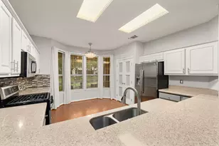 106 Elderberry St, Georgetown, TX 78633 - Photo 10
