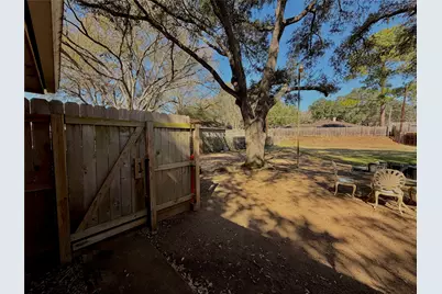 1203 Hollis Drive, Brenham, TX 77833 - Photo 28