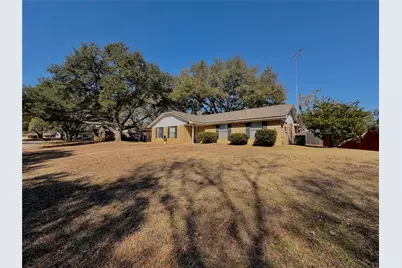 1203 Hollis Drive, Brenham, TX 77833 - Photo 2