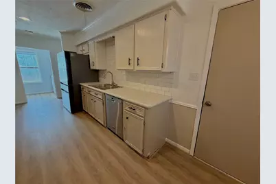 1203 Hollis Drive, Brenham, TX 77833 - Photo 6