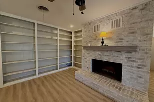 1203 Hollis Dr, Brenham, TX 77833 - Photo 4