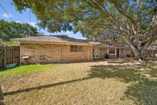 1203 Hollis Dr, Brenham, TX 77833 - Photo 28