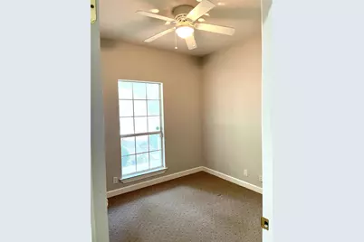 104 Bermuda Drive, Manchaca, TX 78652 - Photo 14