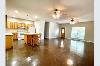 104 Bermuda Drive, Manchaca, TX 78652 - Photo 8