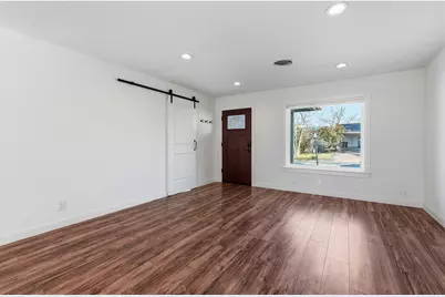 2612 Little John Lane, Austin, TX 78704 - Photo 8