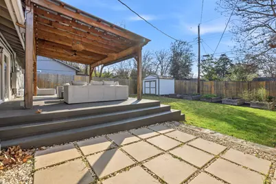 2612 Little John Lane, Austin, TX 78704 - Photo 32