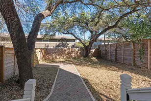 1208 W Oltorf St, Austin, TX 78704 - Photo 30