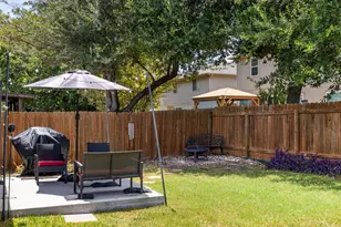 1104 Laurelleaf Dr, Pflugerville, TX 78660 - Photo 30