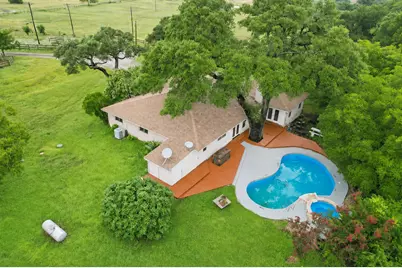 3106 E Palm Valley Boulevard, Round Rock, TX 78665 - Photo 2