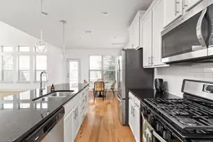 907 Totis Rd, Austin, TX 78748 - Photo 8