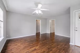 1905 W St Johns Ave, Austin, TX 78757 - Photo 4