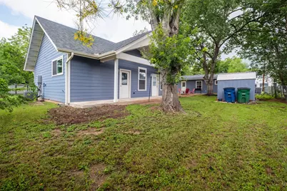1905 W Saint Johns Avenue, Austin, TX 78757 - Photo 22