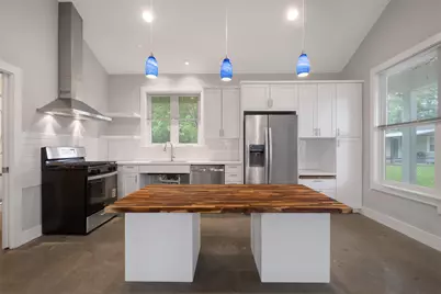 1905 W Saint Johns Avenue, Austin, TX 78757 - Photo 26