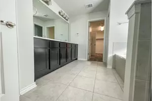 9002 Palmito Dr, Austin, TX 78717 - Photo 10