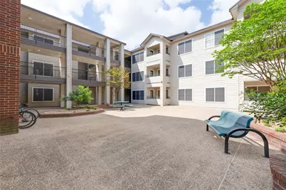 501 W 26th Street #305, Austin, TX 78705 - Photo 4