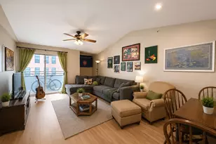 501 W 26th St, Austin, TX 78705 - Photo 4