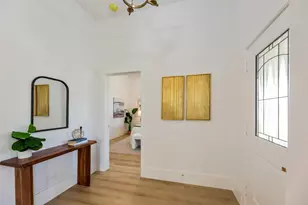 910 W 4th St, Taylor, TX 76574 - Photo 34