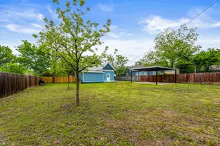 910 W 4th St, Taylor, TX 76574 - Photo 36