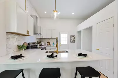 910 W 4th Street, Taylor, TX 76574 - Photo 12