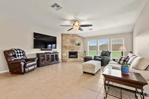19925 Needle Pine Dr, Round Rock, TX 78664 - Photo 16