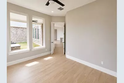 112 Axis Loop, Georgetown, TX 78628 - Photo 8