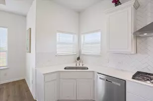 3625 Garrano Bnd, Leander, TX 78641 - Photo 10
