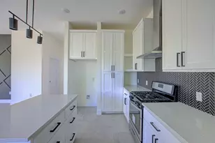 2005 Uphill Ln, Austin, TX 78741 - Photo 12